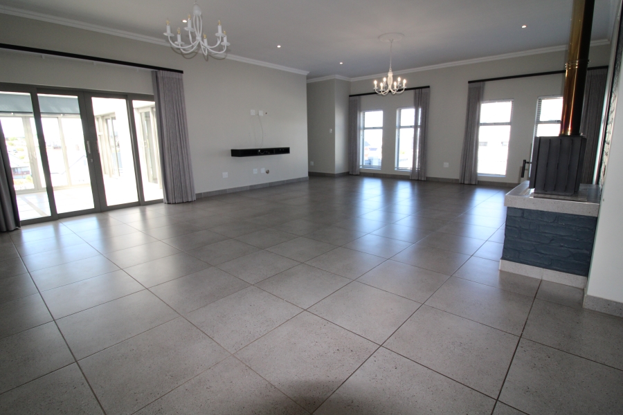 3 Bedroom Property for Sale in Blue Mountain Village Western Cape